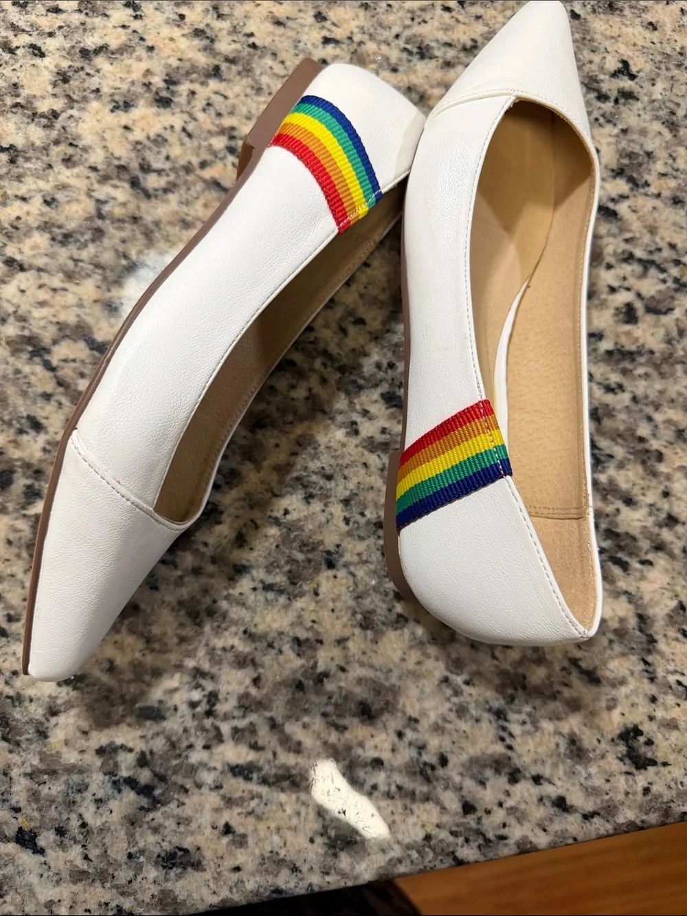 chelsea crew pointed toe